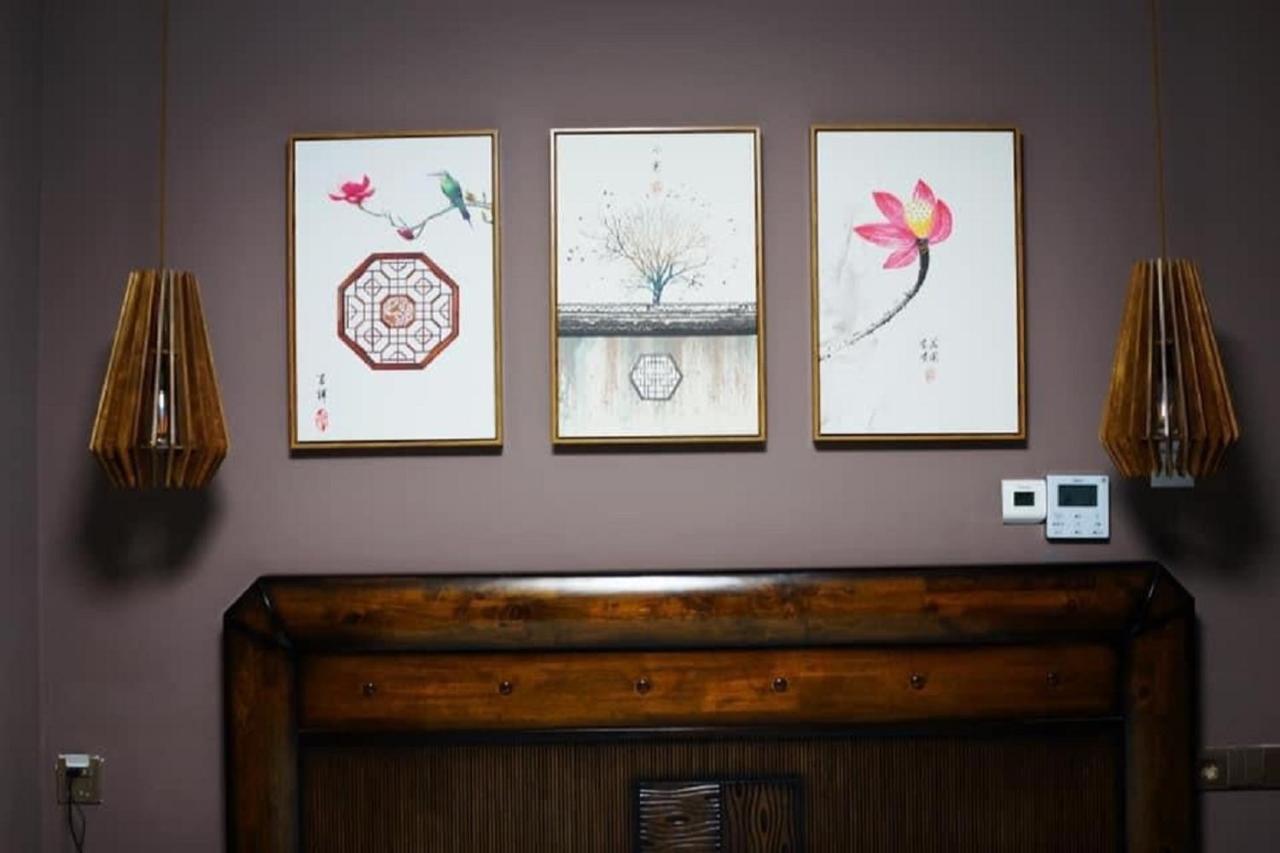 Hotel Linge ティビリシ エクステリア 写真