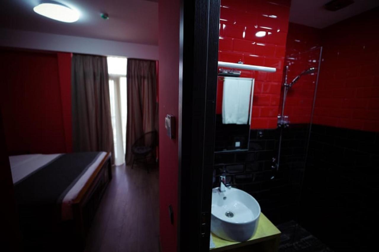 Hotel Linge ティビリシ エクステリア 写真