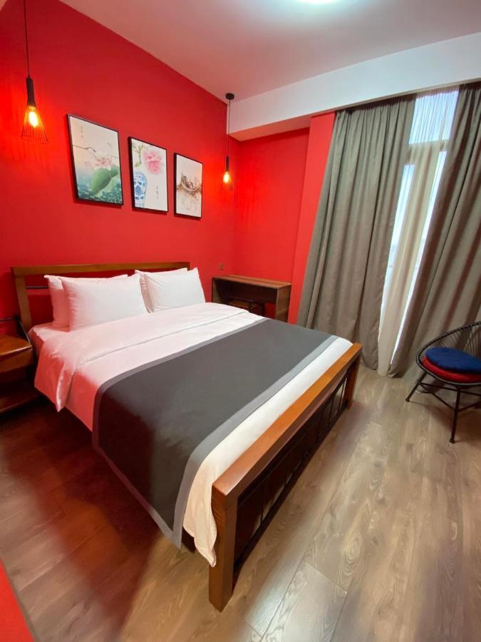 Hotel Linge ティビリシ エクステリア 写真